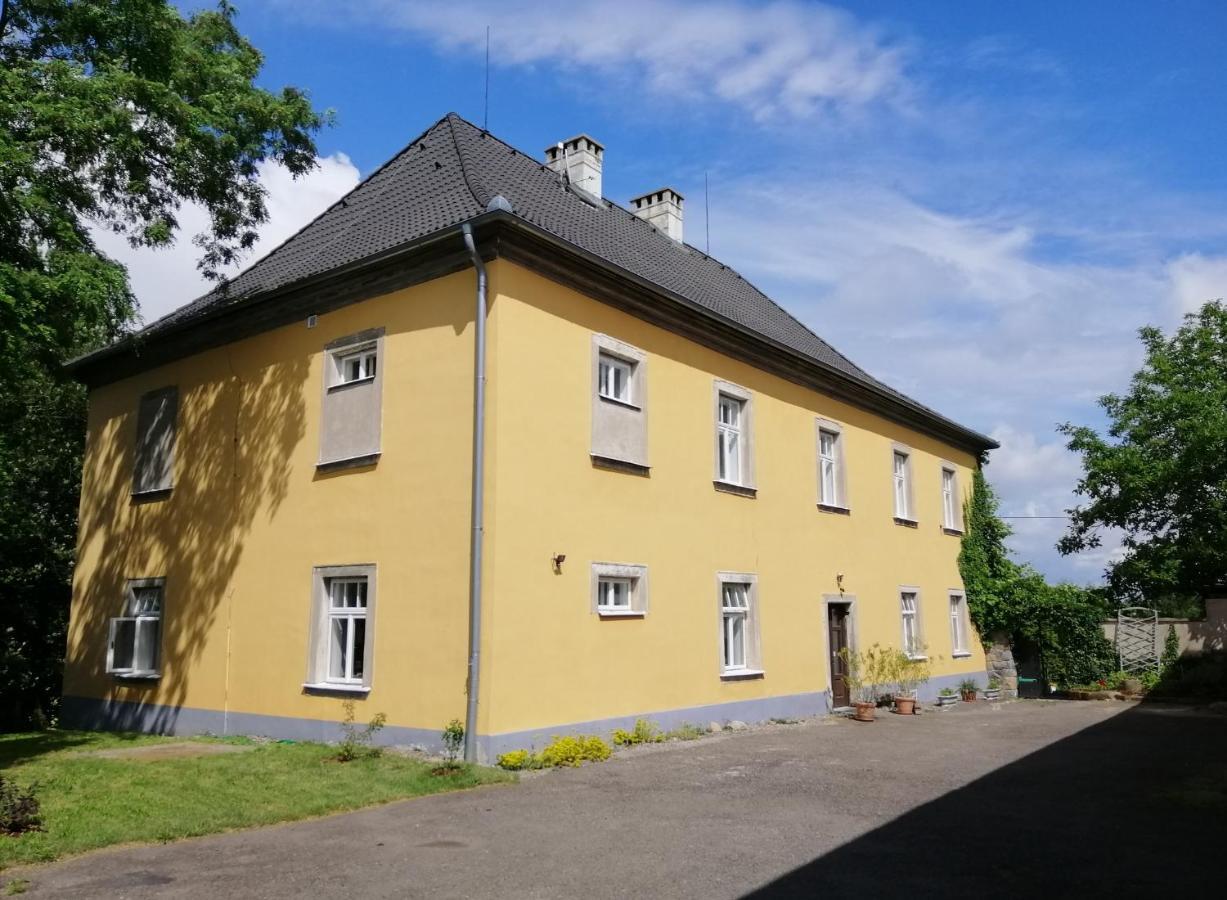 Apartman Fara Vcelakov 外观 照片